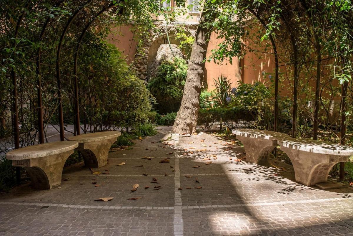 Vatican Maya Home روما المظهر الخارجي الصورة